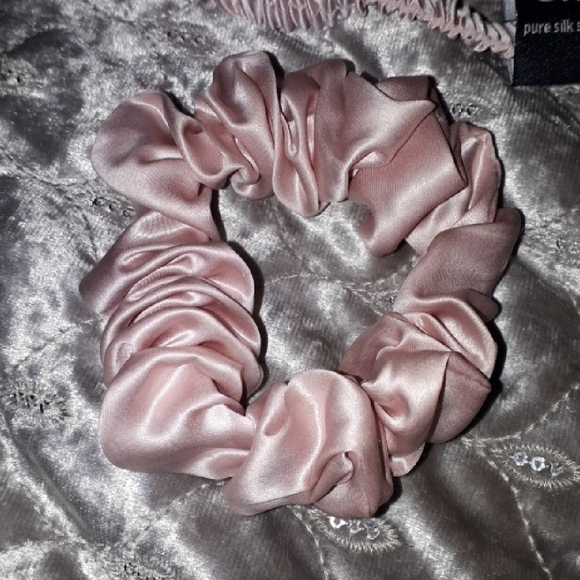 Slip Silk 100% Blush Silk Eye Mask & Slip 100% Silk Hair Tie Scrunchie Lot Set - Picture 4 of 10